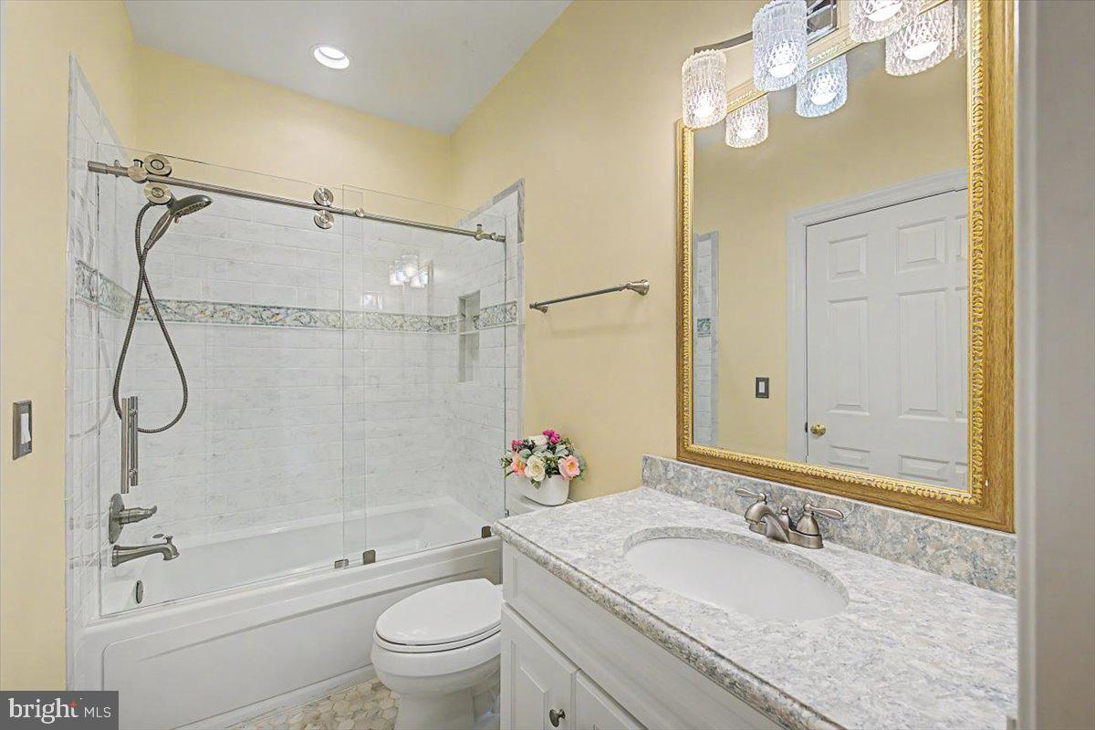 9 Summit Ln Property Photo 27