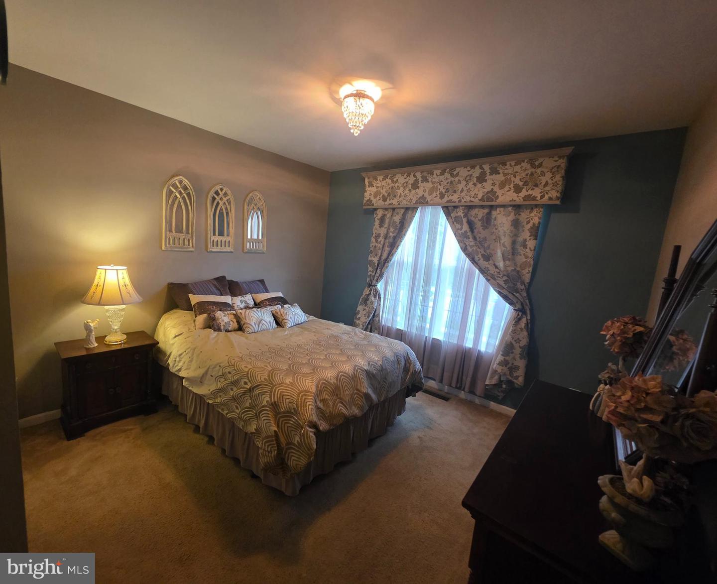 420 Winterberry Dr Property Photo 9