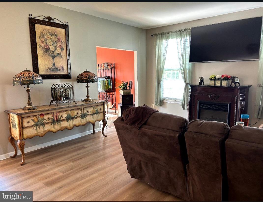 420 Winterberry Dr Property Photo 19
