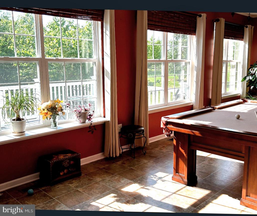 420 Winterberry Dr Property Photo 29