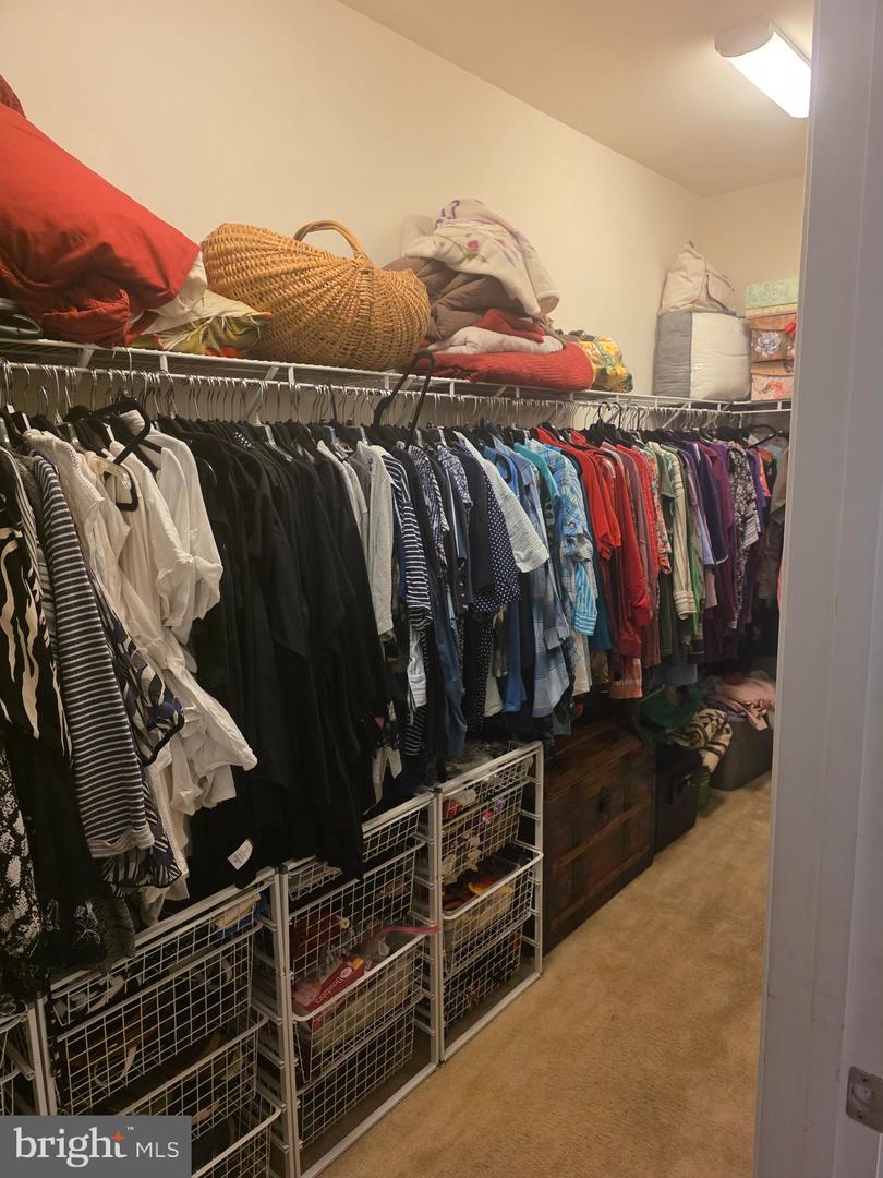 420 Winterberry Dr Property Photo 34