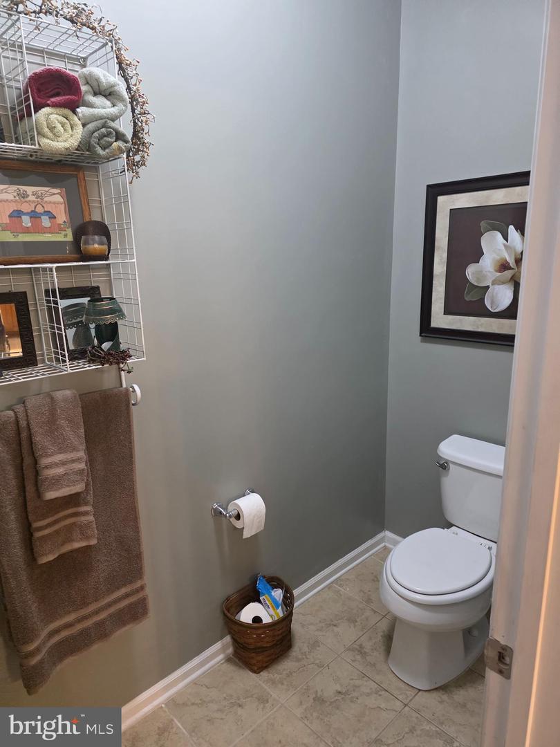 420 Winterberry Dr Property Photo 35