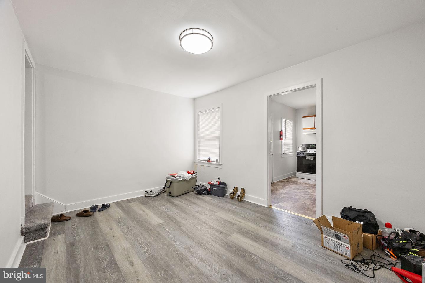 127 Eastlawn Ave Property Photo 3