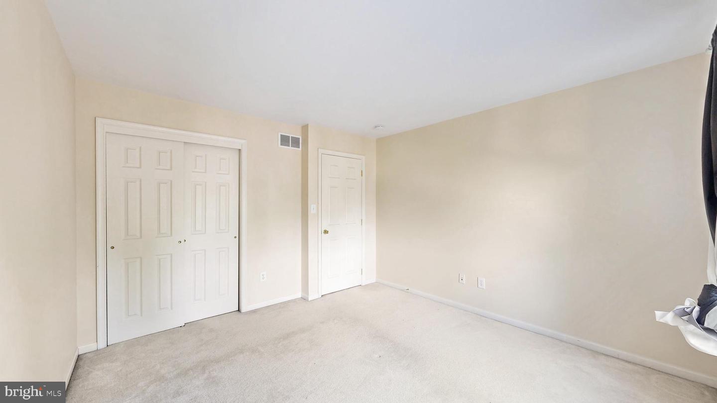 116 Greenbrier Dr Property Photo 31