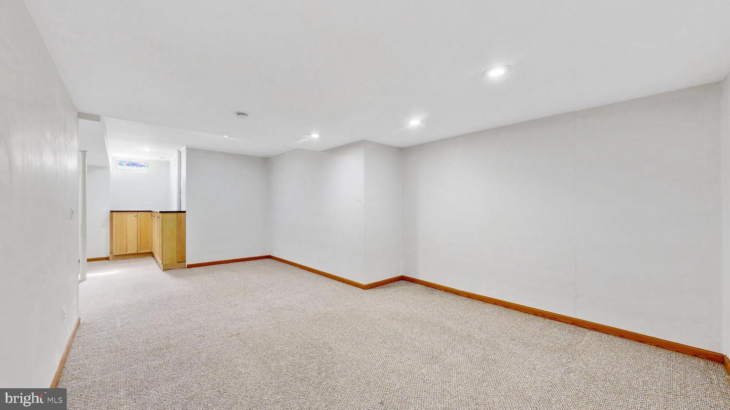 116 Greenbrier Dr Property Photo 45