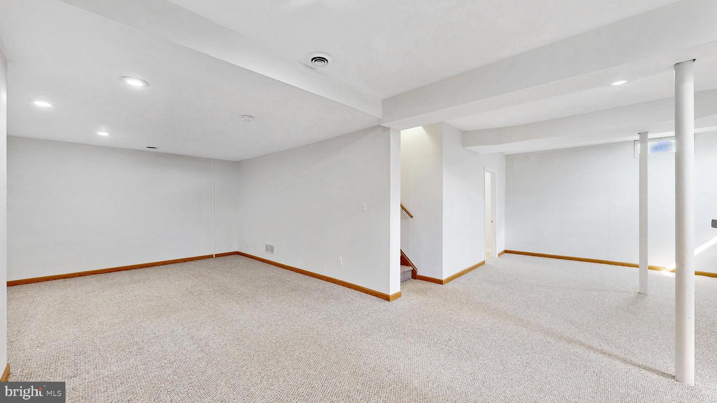 116 Greenbrier Dr Property Photo 47
