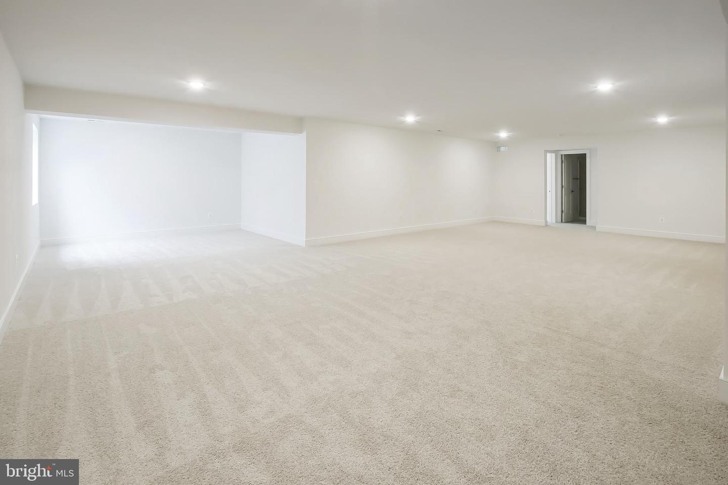 1703 Jaymes Cir Property Photo 21