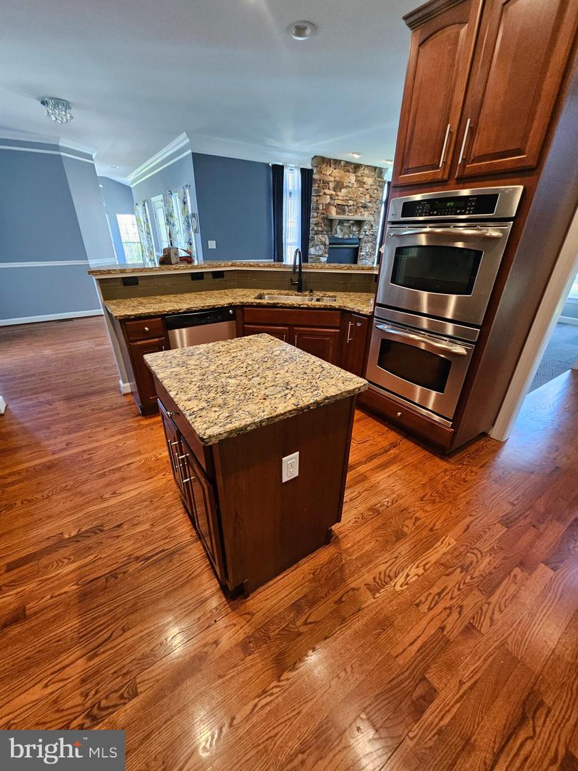 14 Meridian Blvd Property Photo 13