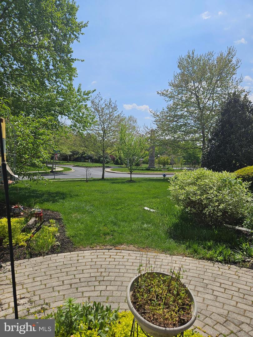 14 Meridian Blvd Property Photo 70