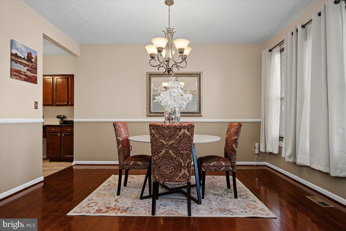 1146 E Founds St Property Photo 11