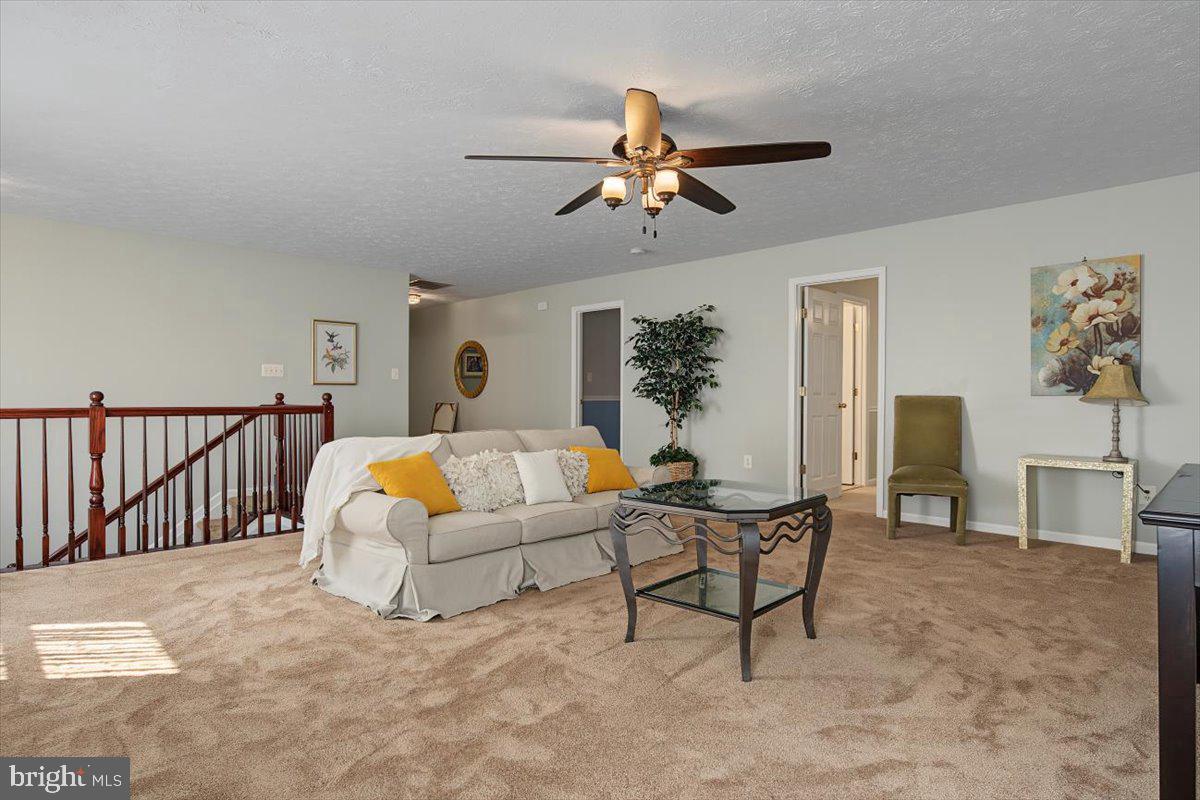 1146 E Founds St Property Photo 31