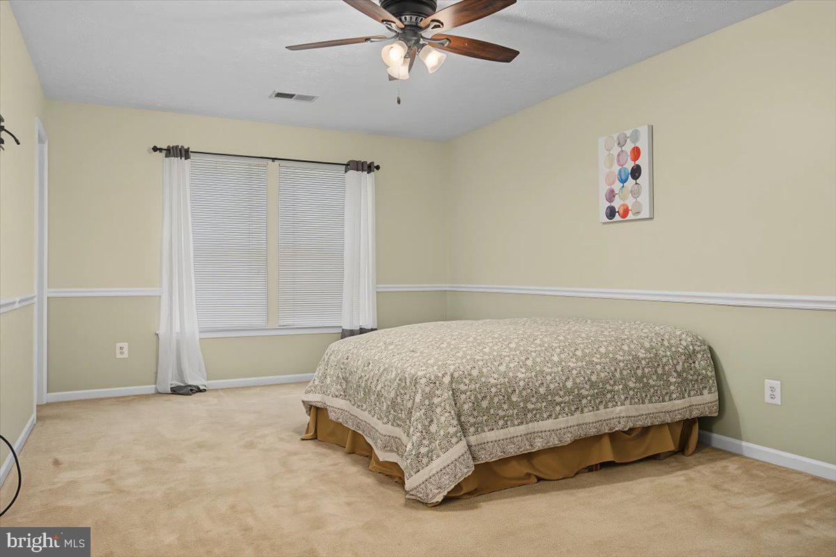 1146 E Founds St Property Photo 32