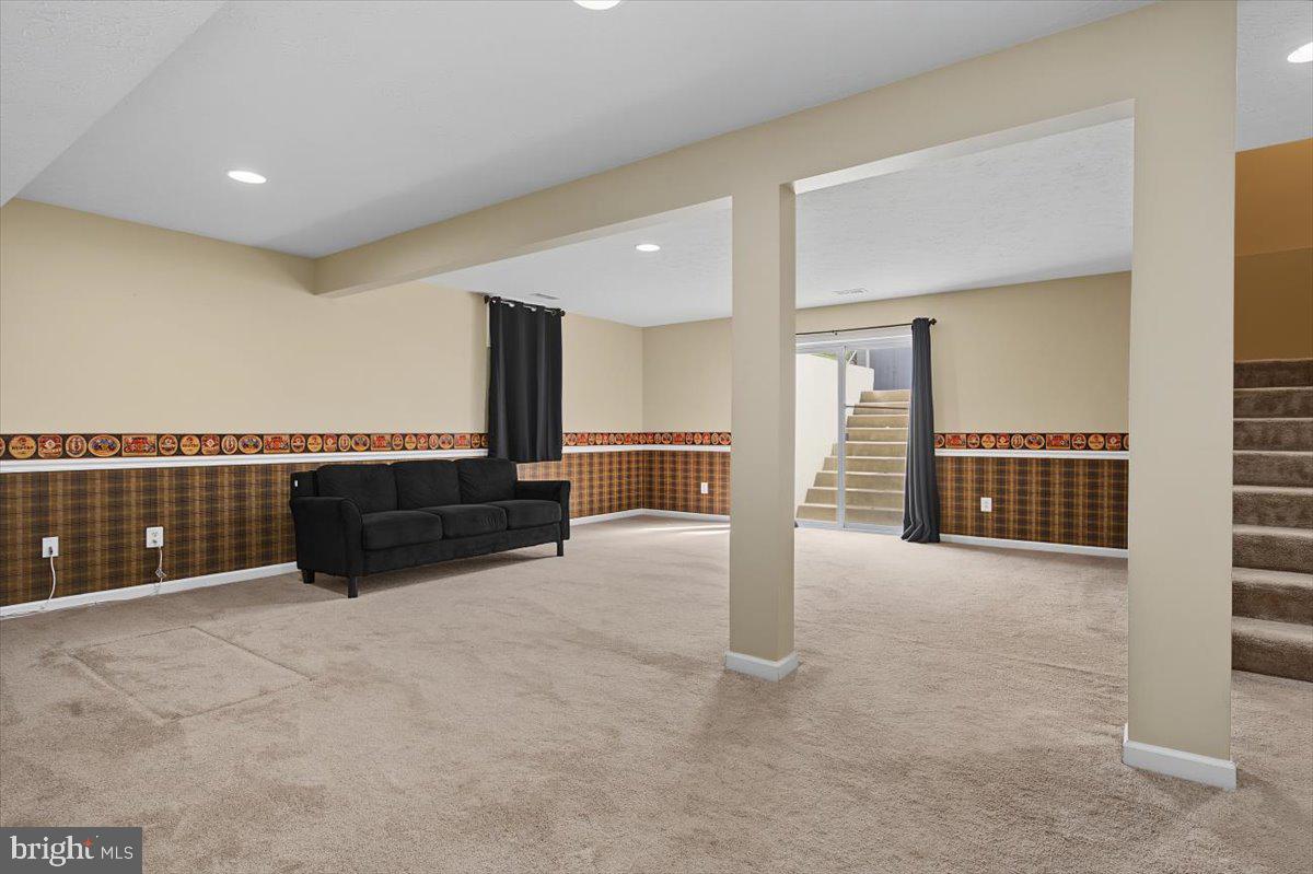 1146 E Founds St Property Photo 45