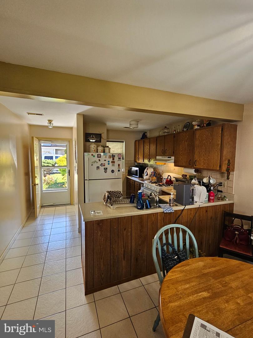 406 Dragon Ln Property Photo 2