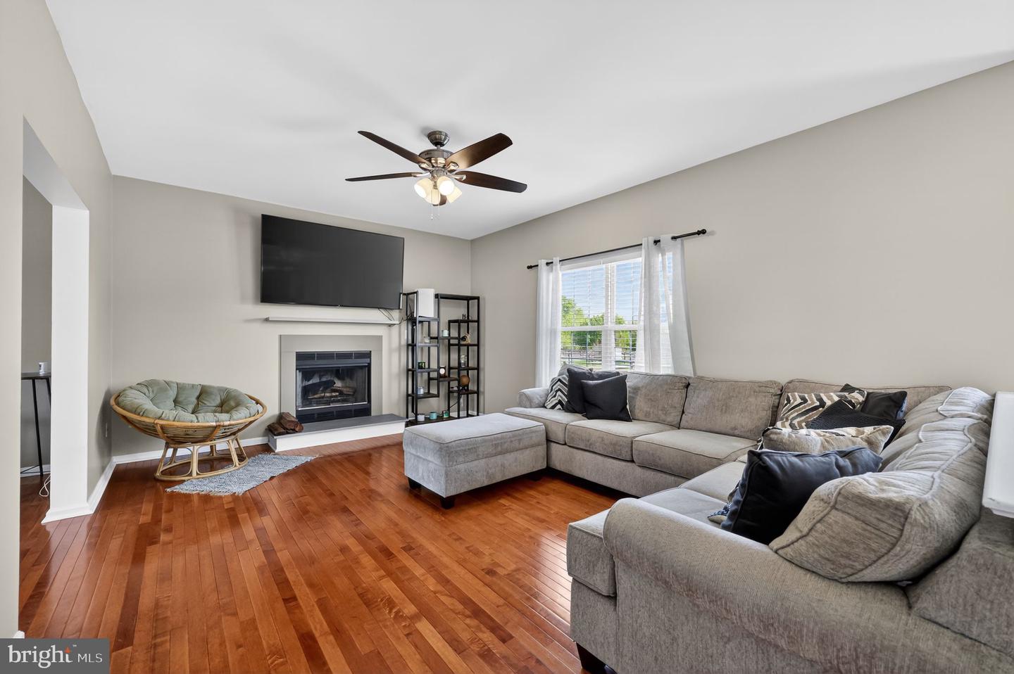 112 Olivine Cir Property Photo 2
