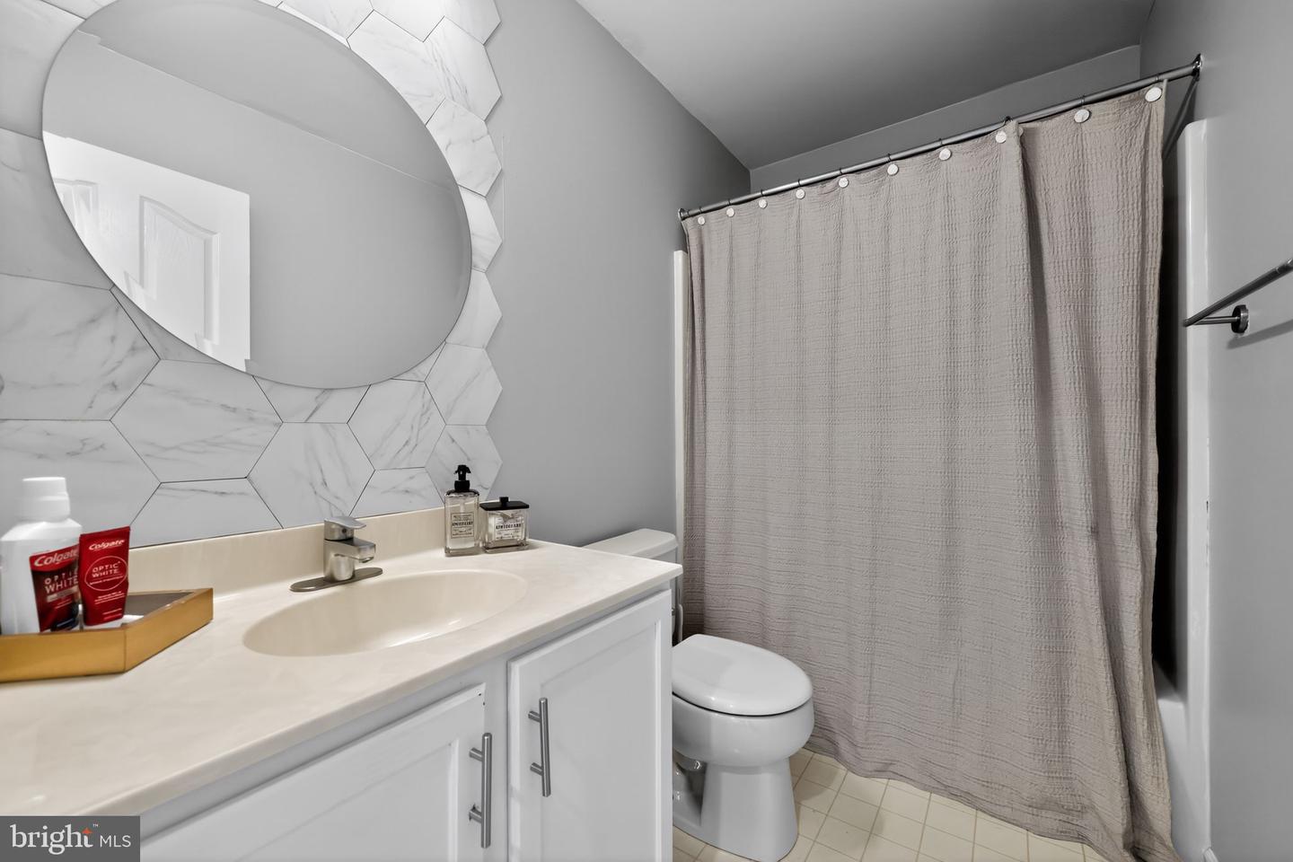 112 Olivine Cir Property Photo 21