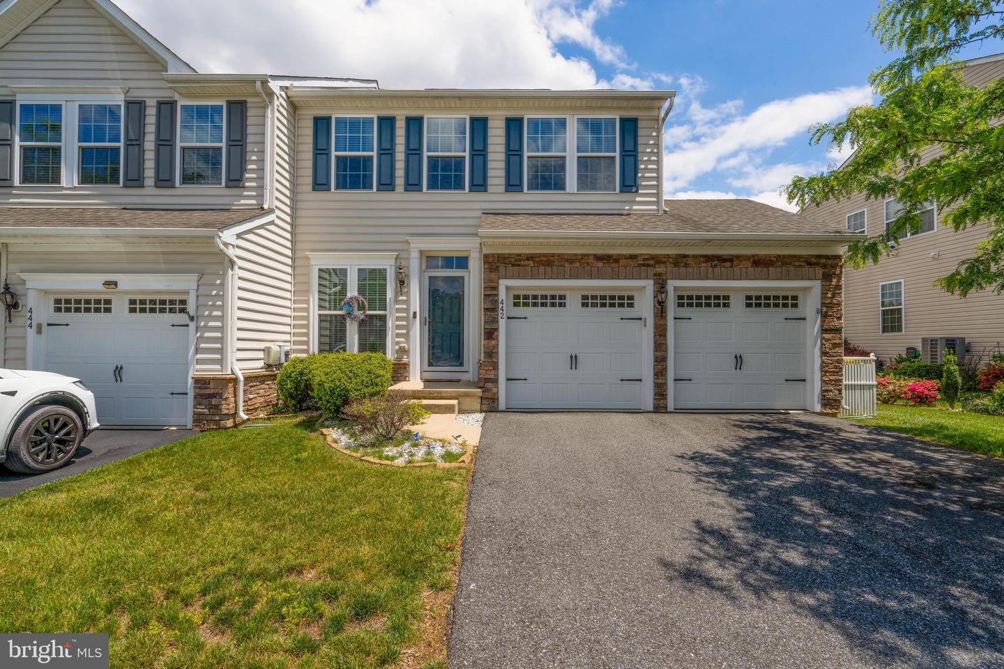 442 AFTON DR
