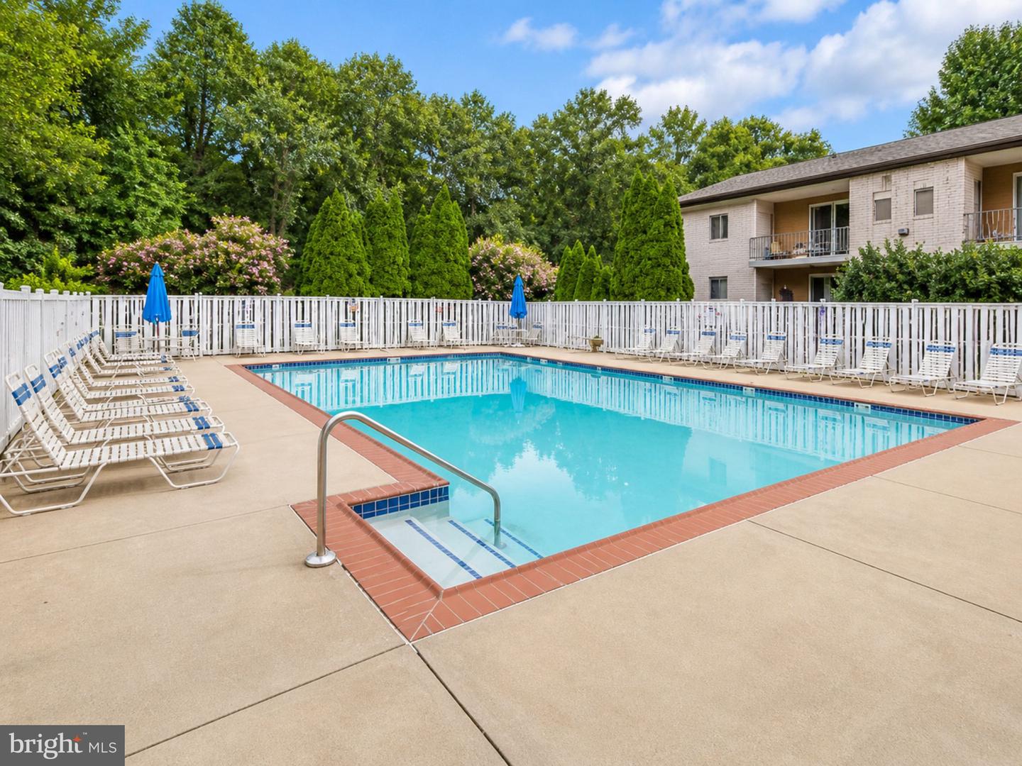 7-unit Rockford Rd #f1 Property Photo 15