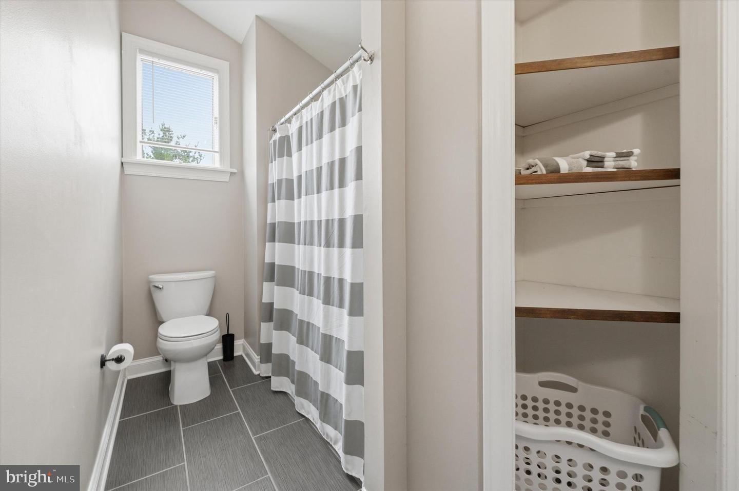 43 Bridleshire Property Photo 28