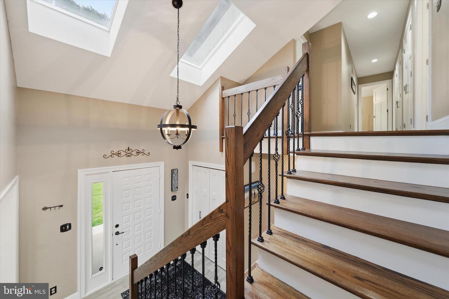 43 Bridleshire Property Photo 32