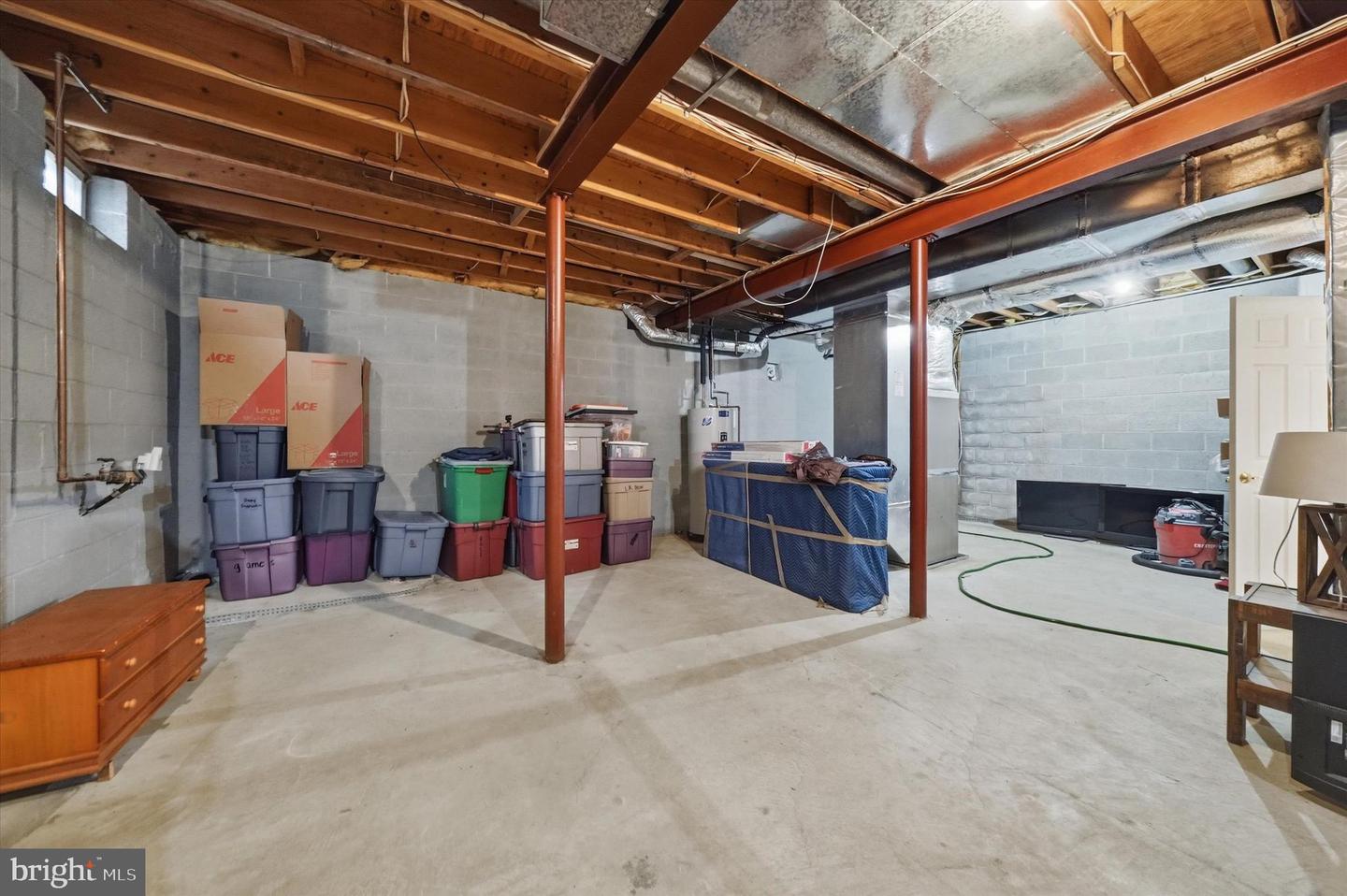 43 Bridleshire Property Photo 41