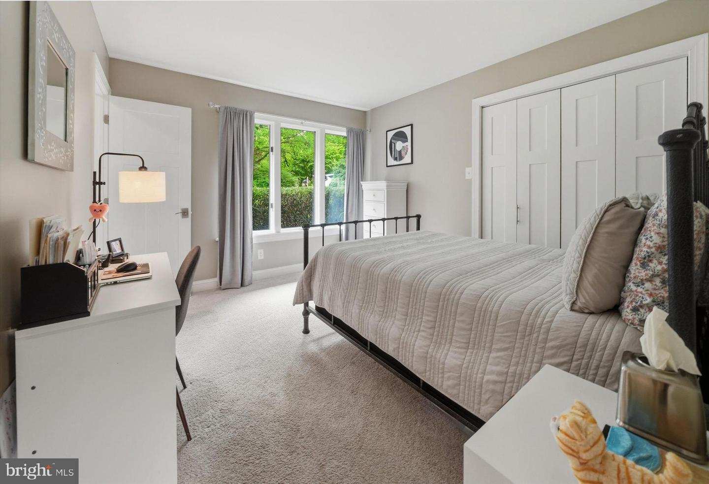 43 Bridleshire Property Photo 43