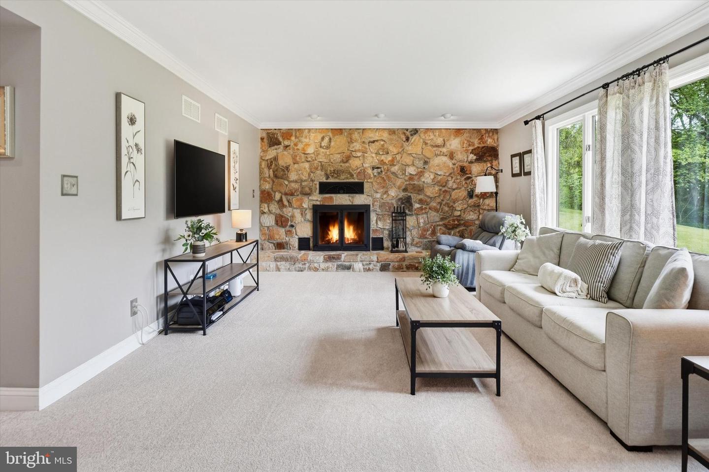 43 Bridleshire Property Photo 48