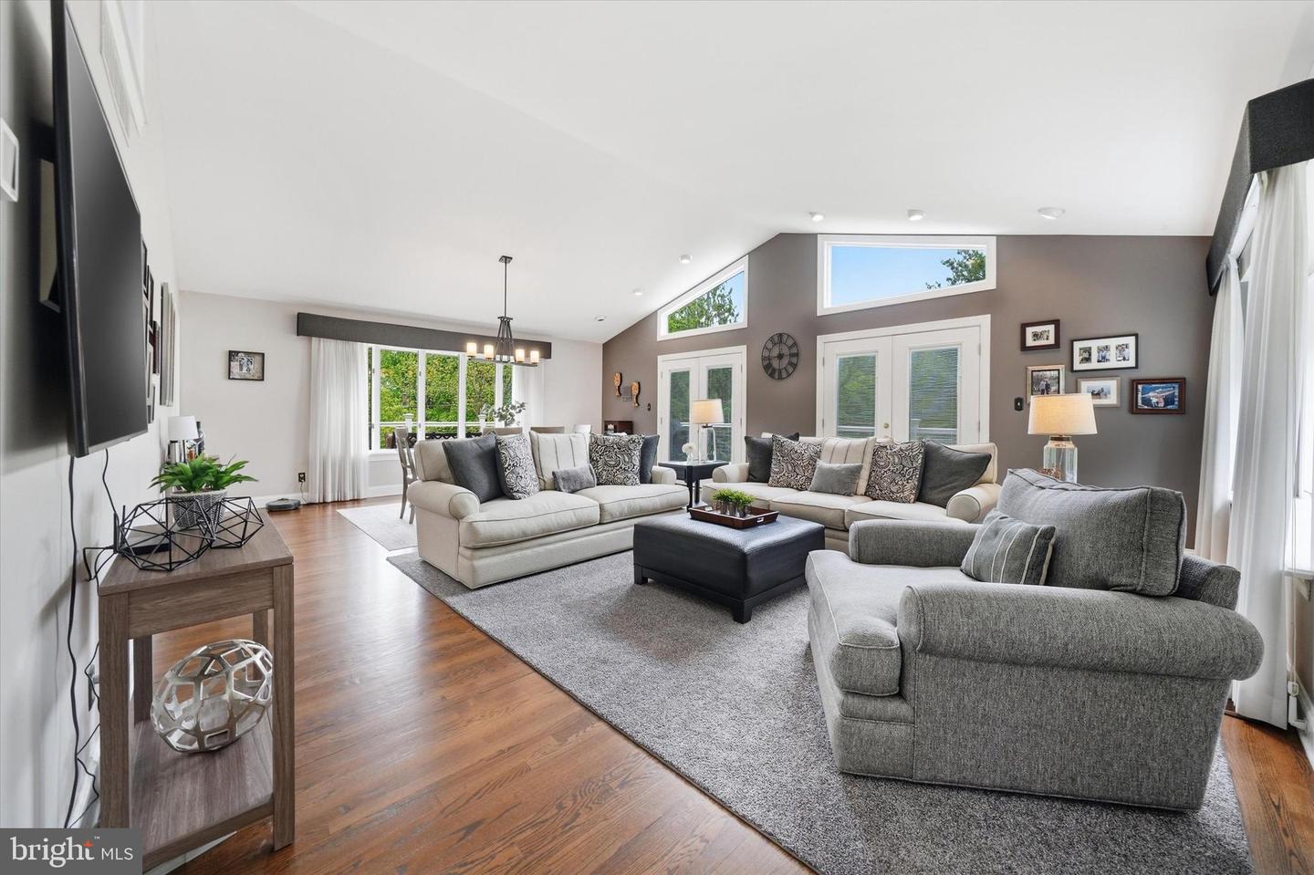 43 Bridleshire Property Photo 65