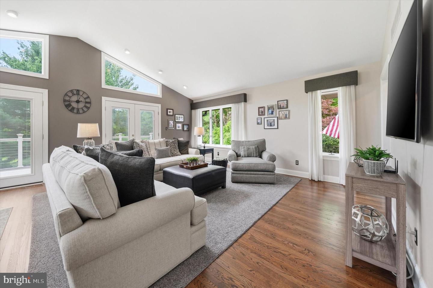 43 Bridleshire Property Photo 66