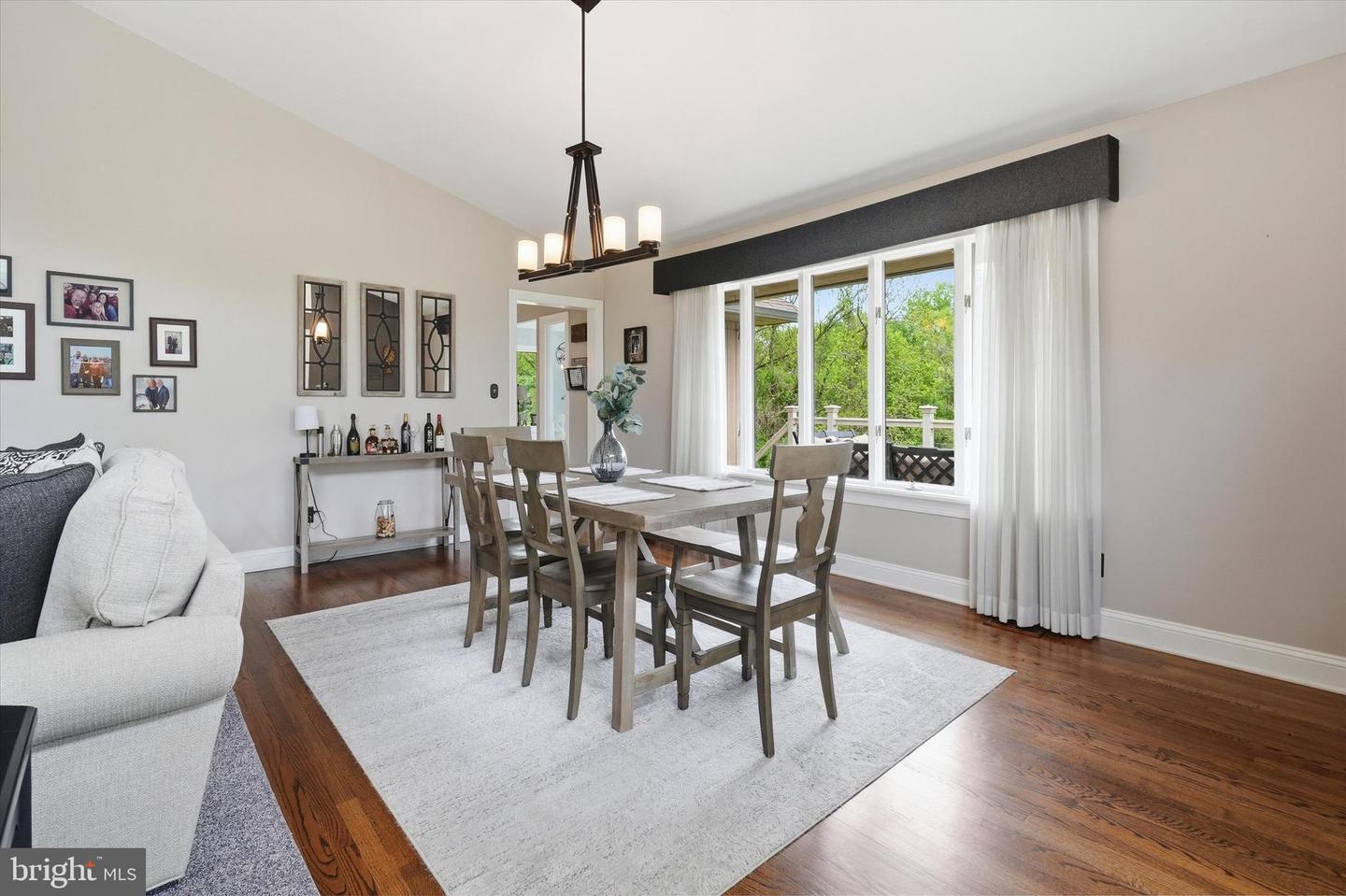 43 Bridleshire Property Photo 68