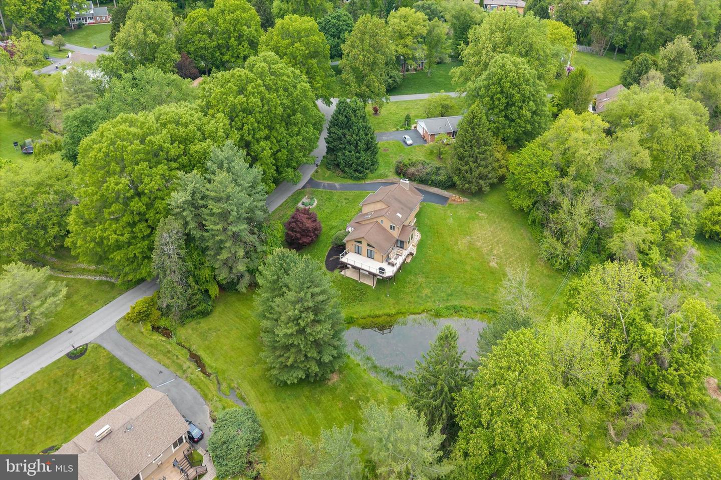 43 Bridleshire Property Photo 73