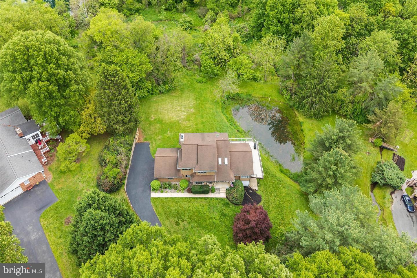 43 Bridleshire Property Photo 74