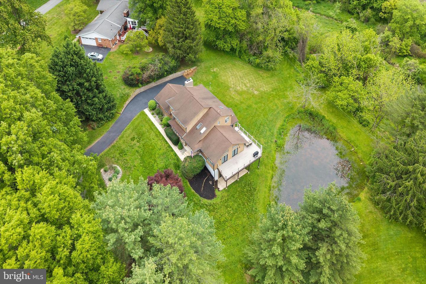 43 Bridleshire Property Photo 83