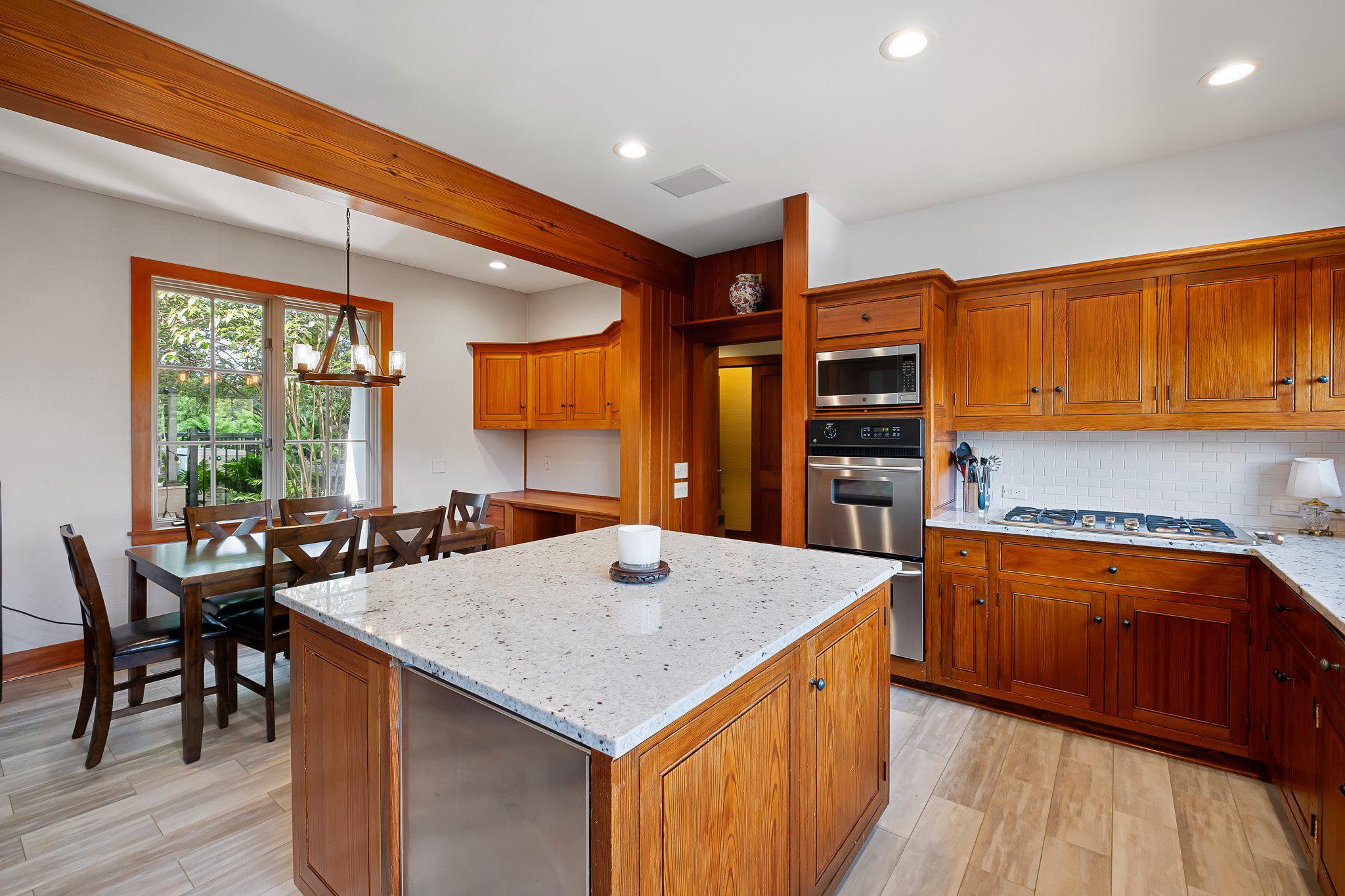 203 Haystack Ln Property Photo 10