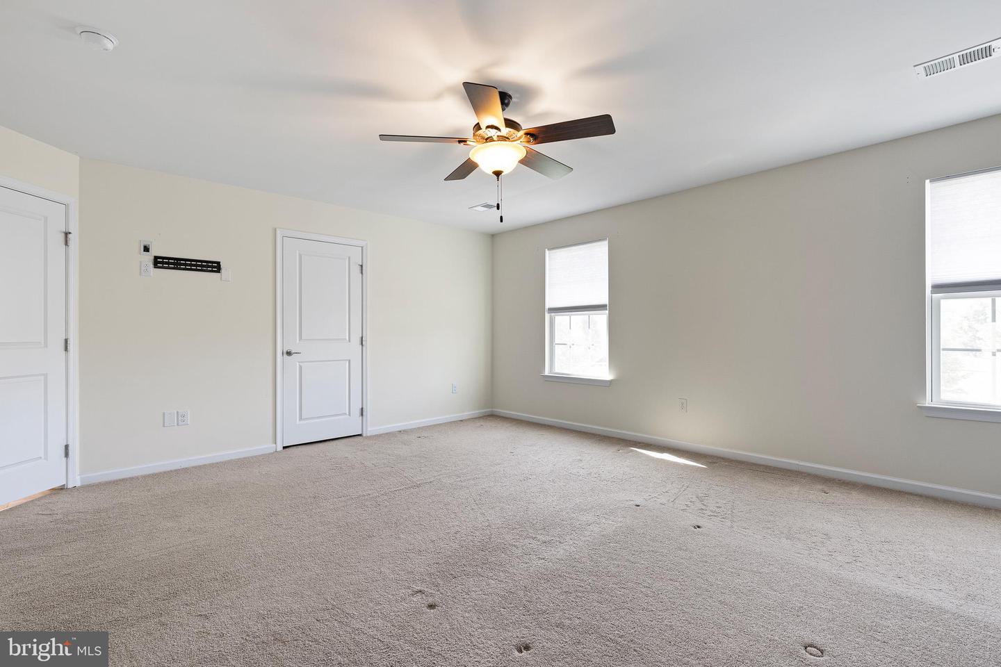 546 Canal Dr Property Photo 14