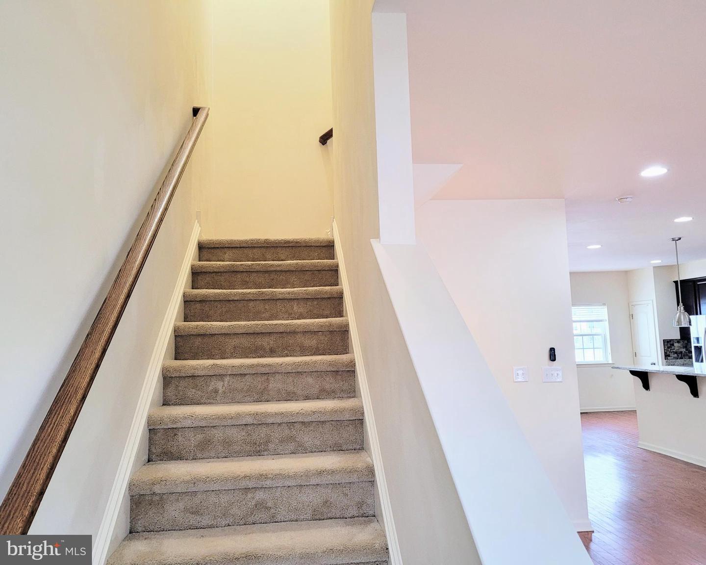 628 Rigel Way Property Photo 9