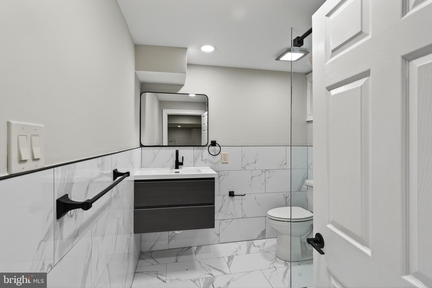 2501 N Gate Rd Property Photo 63