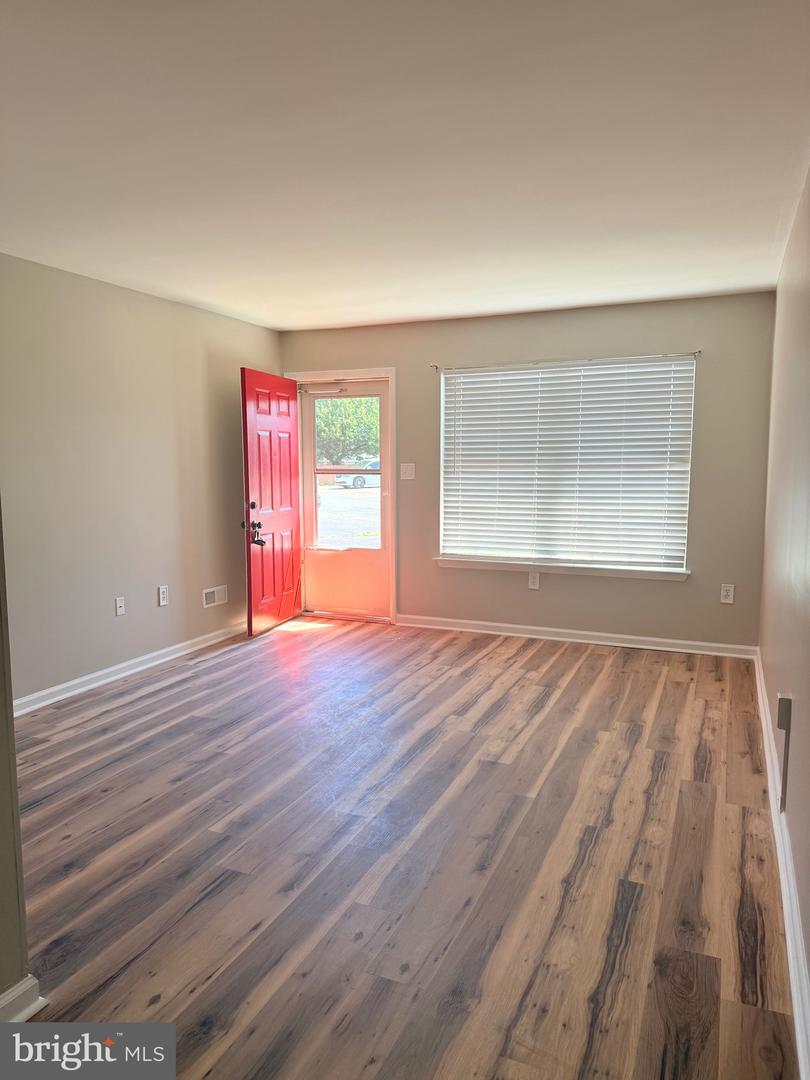 21 Boxelder Ln Property Photo 2