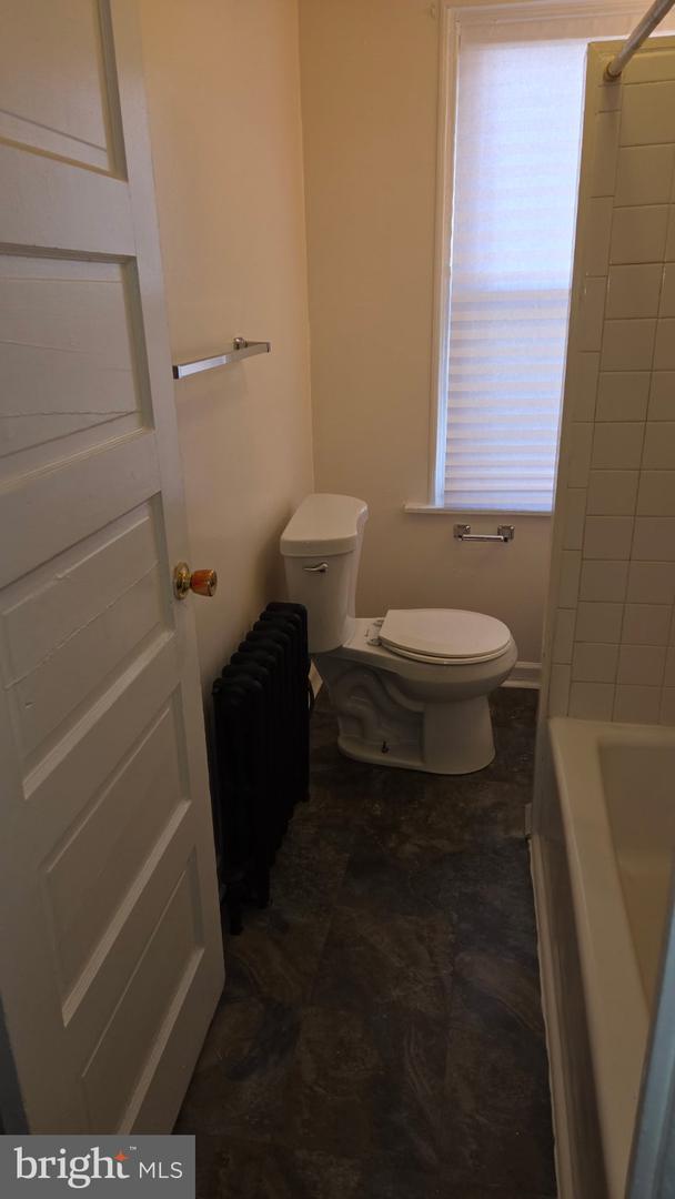 131 W 29th St Property Photo 13