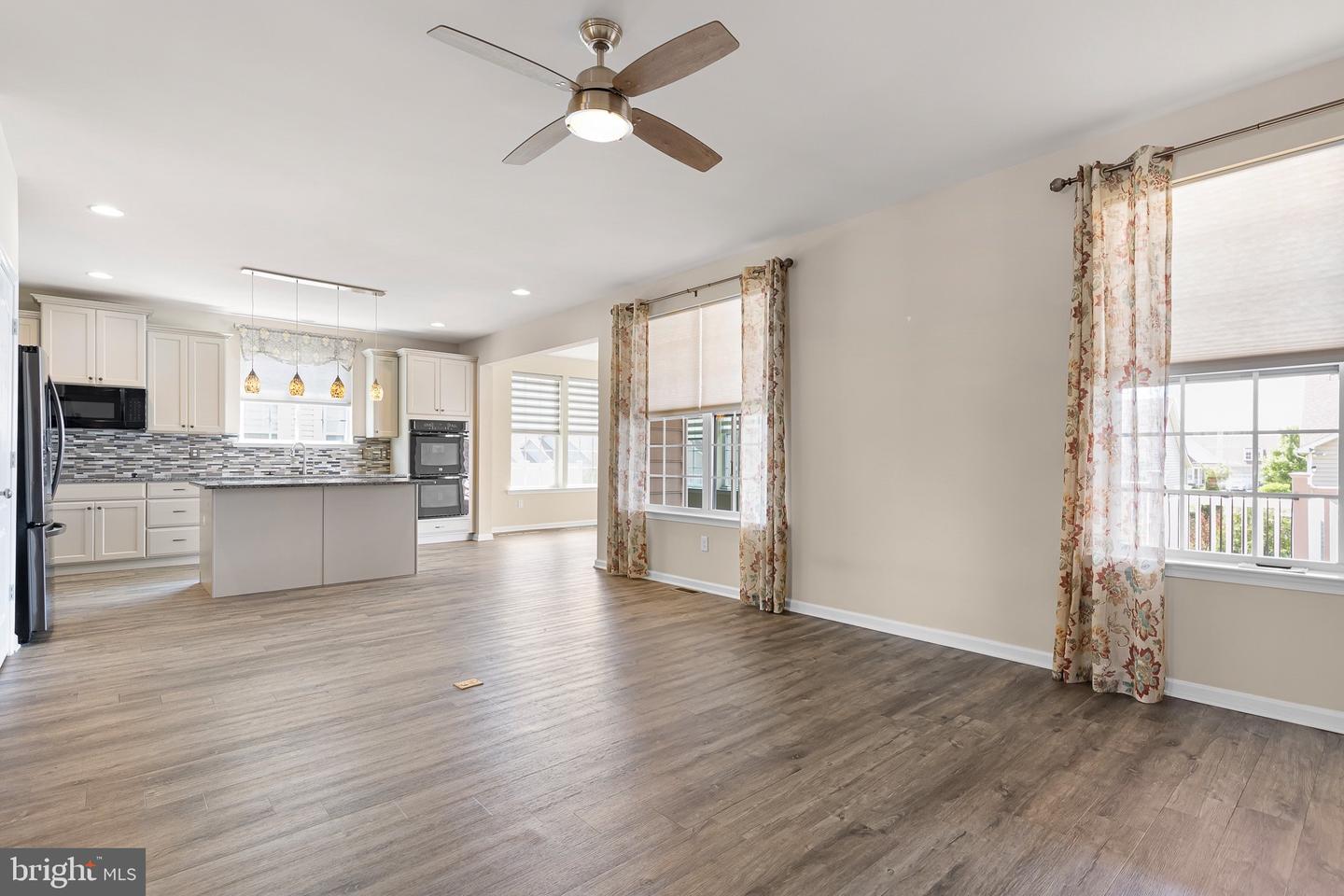 2753 Van Cliburn Cir Property Photo 6