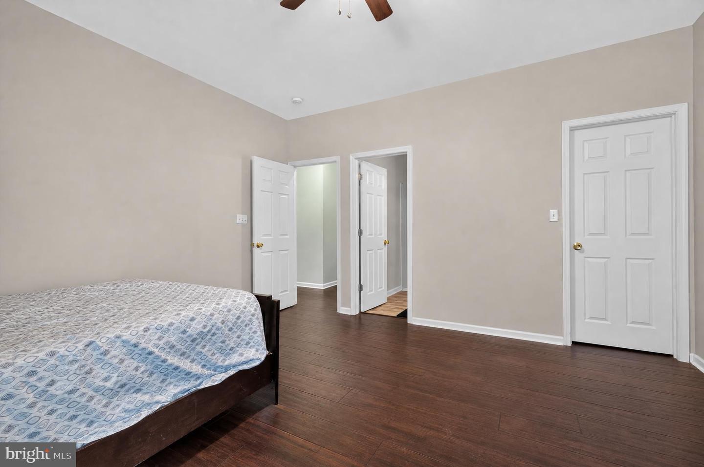 1142 E Founds St E Property Photo 27