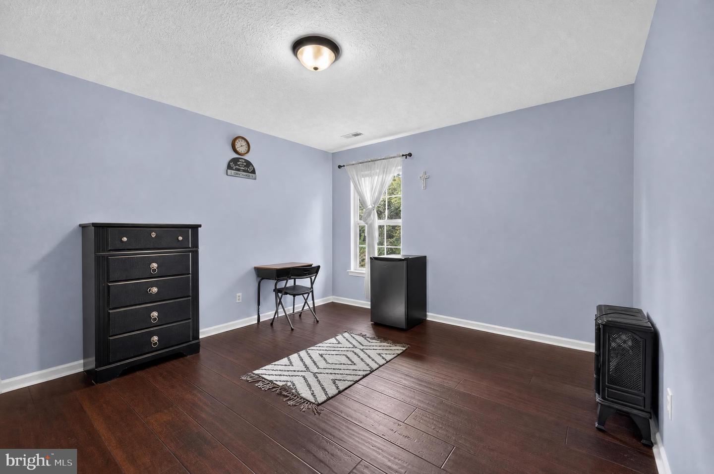 1142 E Founds St E Property Photo 37