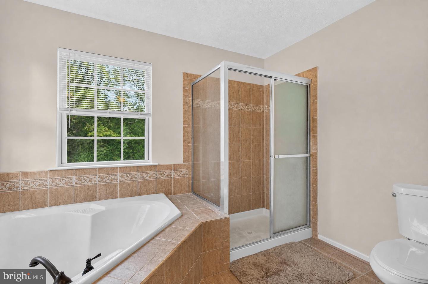 1142 E Founds St E Property Photo 43