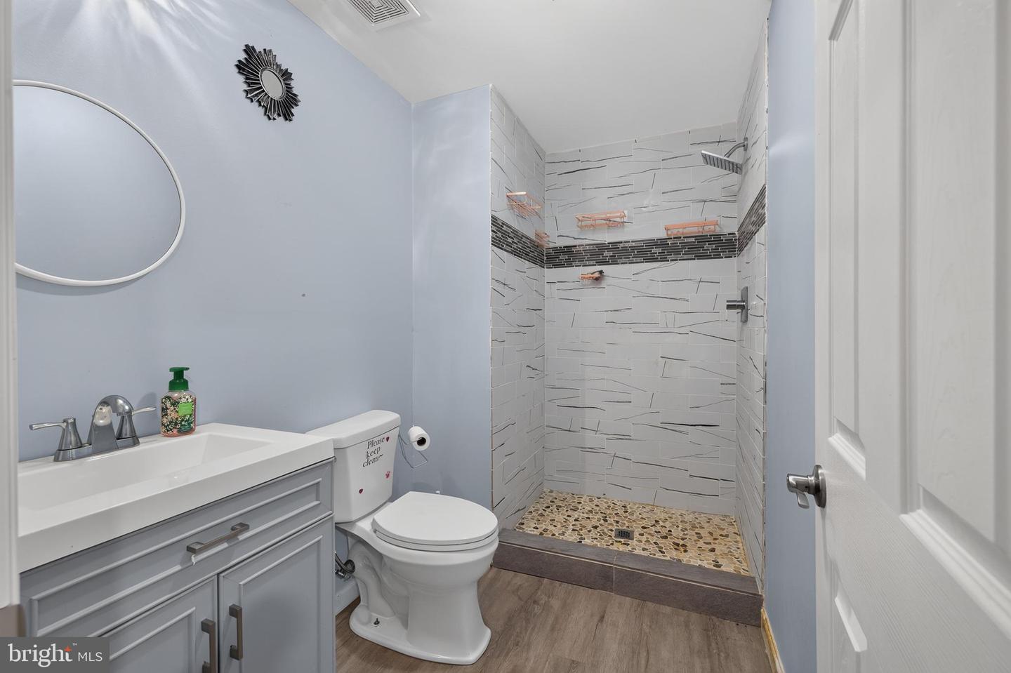 1142 E Founds St E Property Photo 49