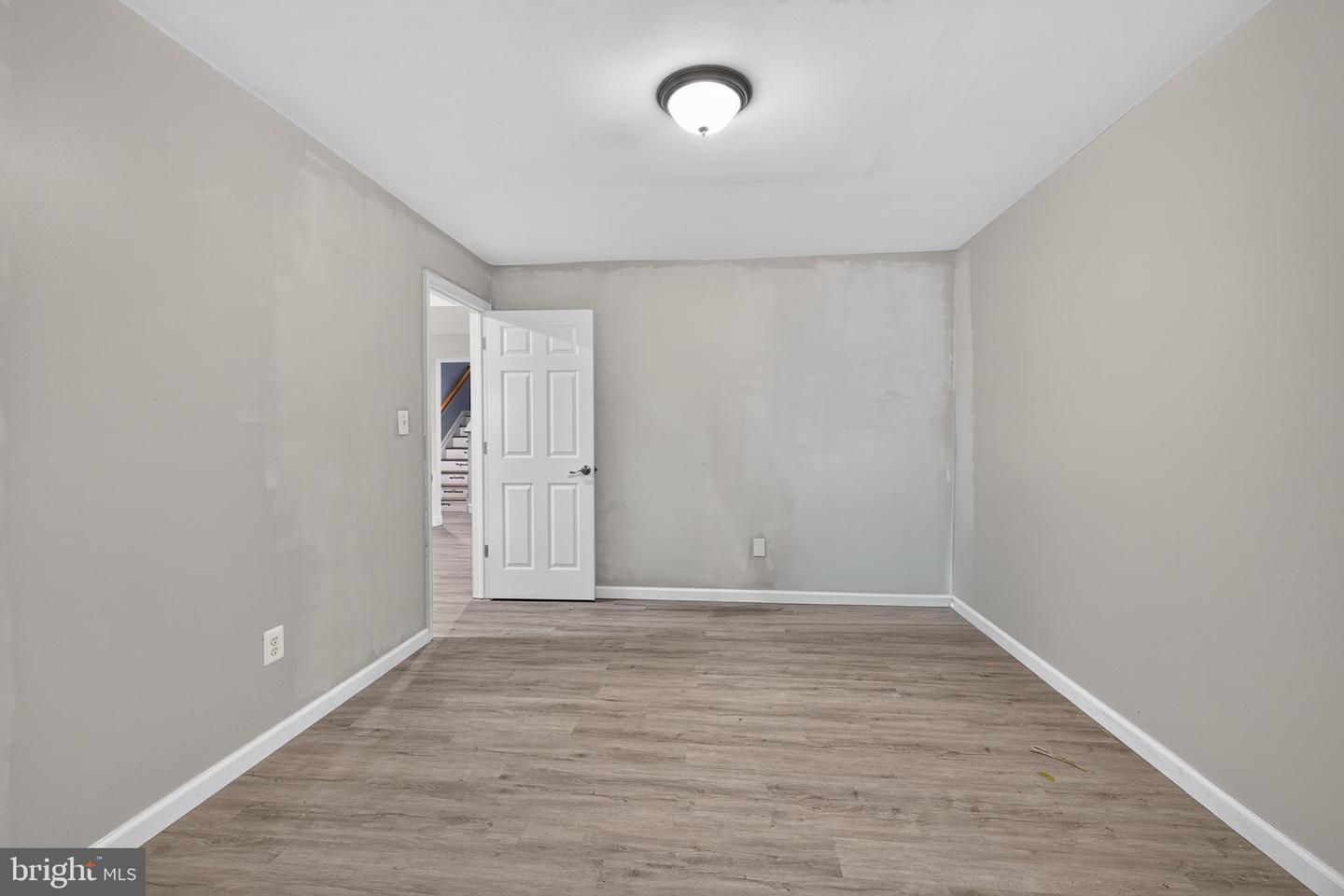 1142 E Founds St E Property Photo 51