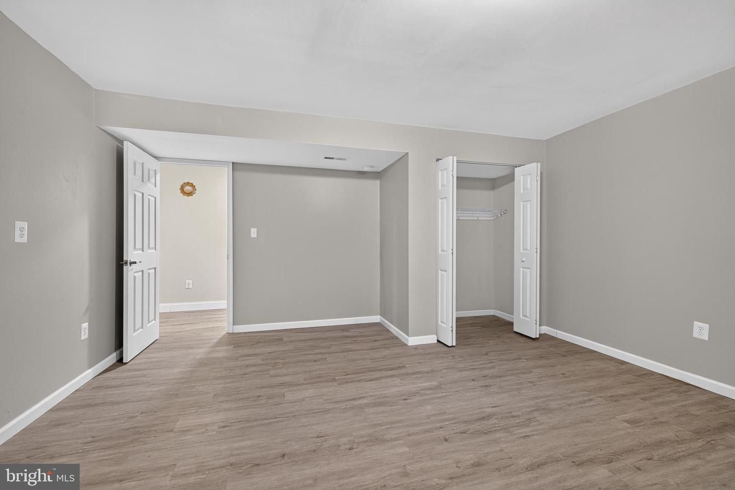 1142 E Founds St E Property Photo 55
