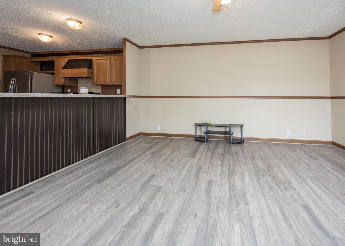 1825 Sonya Way #594 Property Photo 11