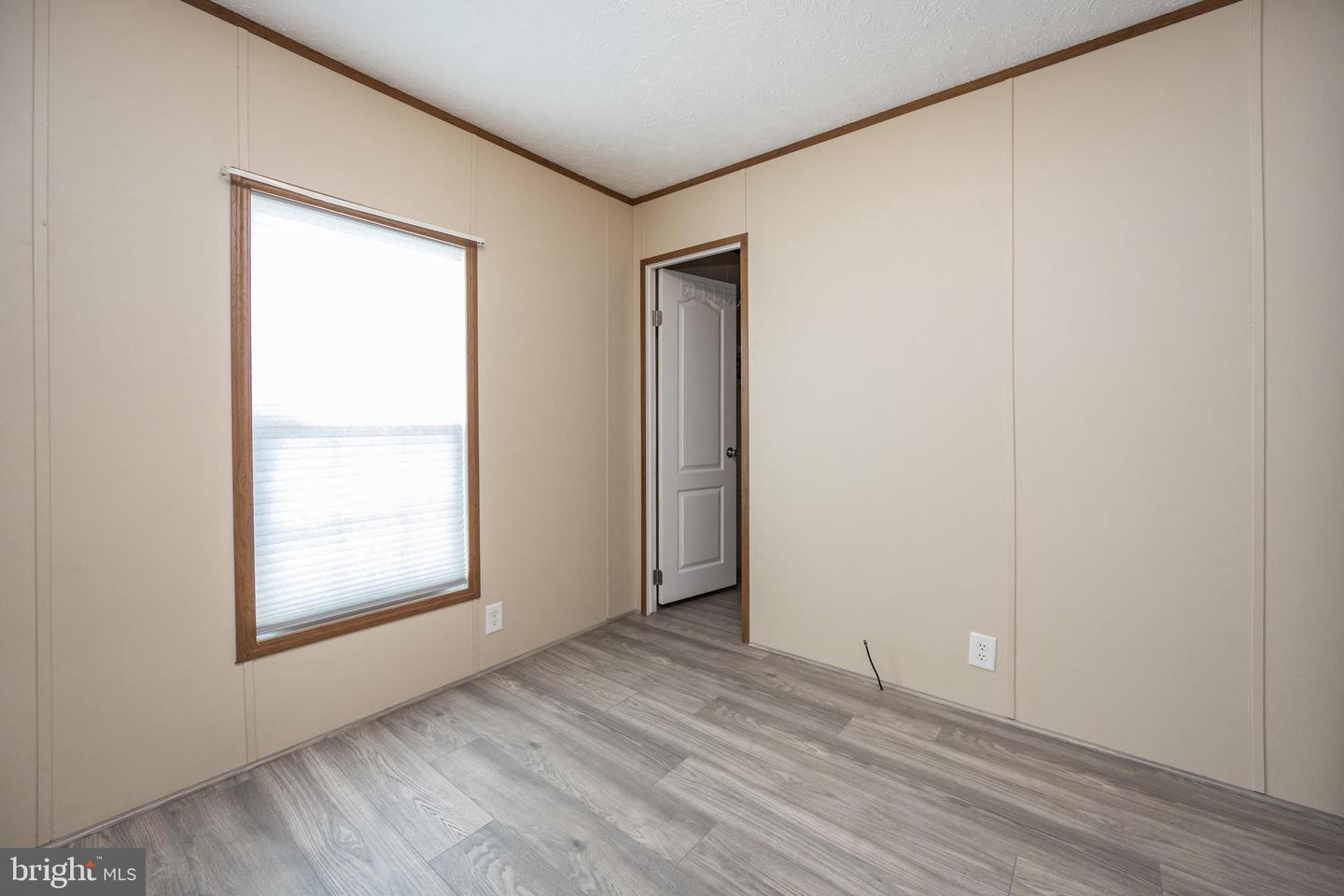 1825 Sonya Way #594 Property Photo 21