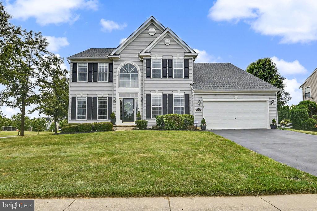 301 HELEN DR