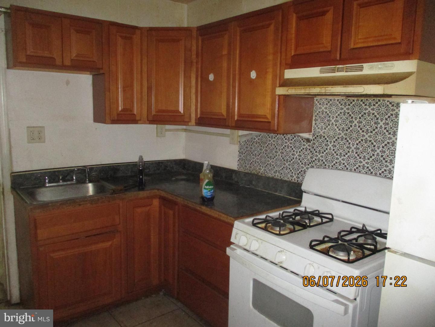 1000 Wright St Property Photo 5